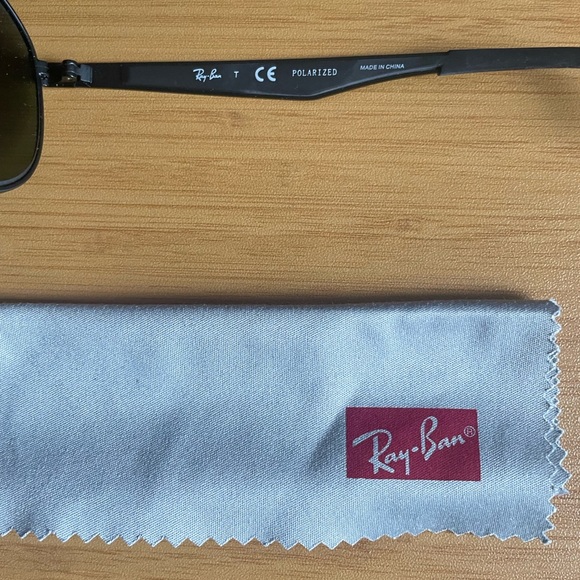 Ray-Ban Polarized Sunglasses - Picture 3 of 3